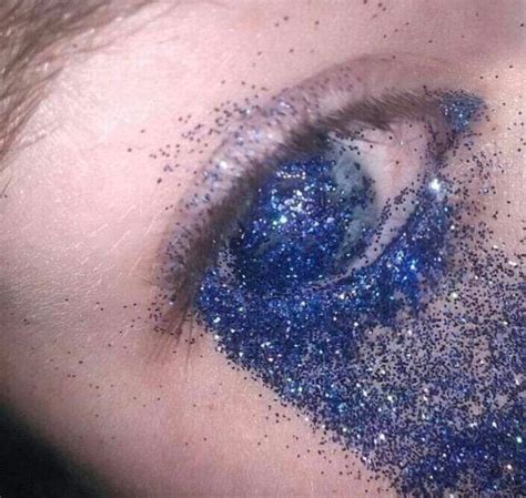 Glitter on eyeball. Things To Know About Glitter on eyeball. 